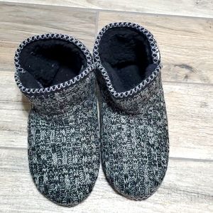 Muk Luk Slipper Booties